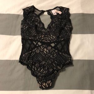 Victoria’s Secret lace teddy. Small, BNWT